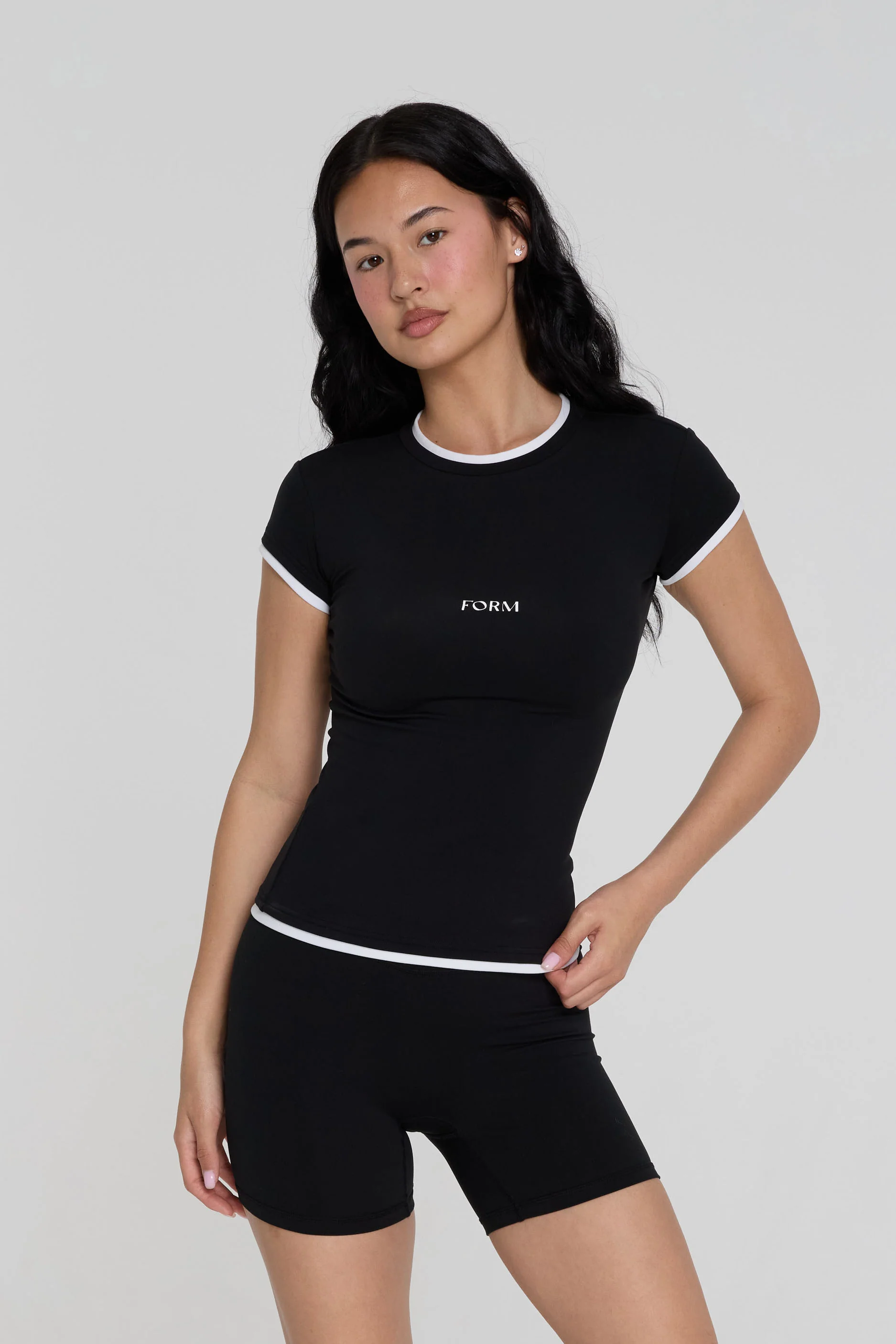 Layering Tee - Black