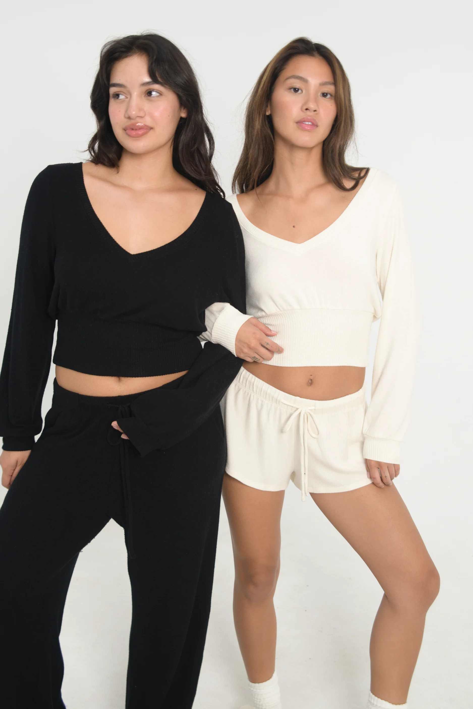 Pullover Sweater - Black - Image 5